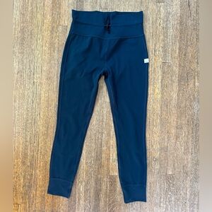 Vuori Daily Leggings size Large